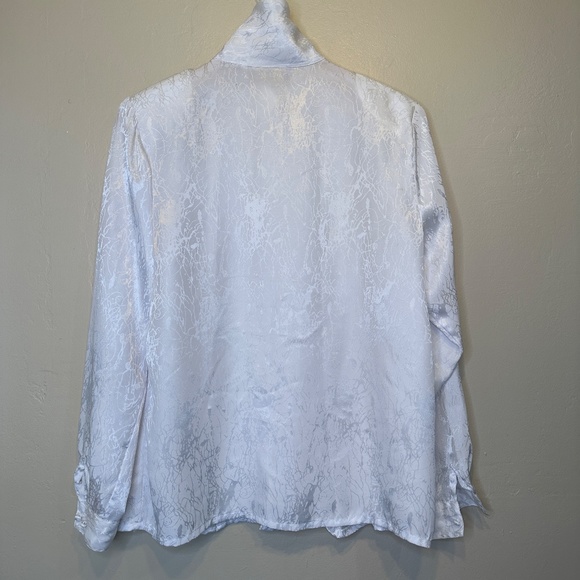 Worthington | VTG Mock Neck Pleated Button Front Shiny Glam Coquette Blouse - Picture 5 of 17